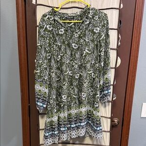 Rachel Zoe Green and White Floral Long Sleeve Dress